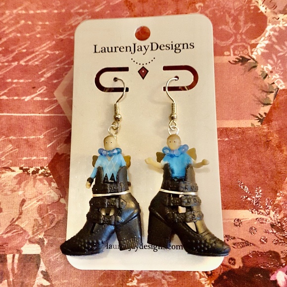 Shoe Fairies Barbie Black High Heel Shoes Miniature Fairy Dolls Dangle Earrings - Picture 1 of 5